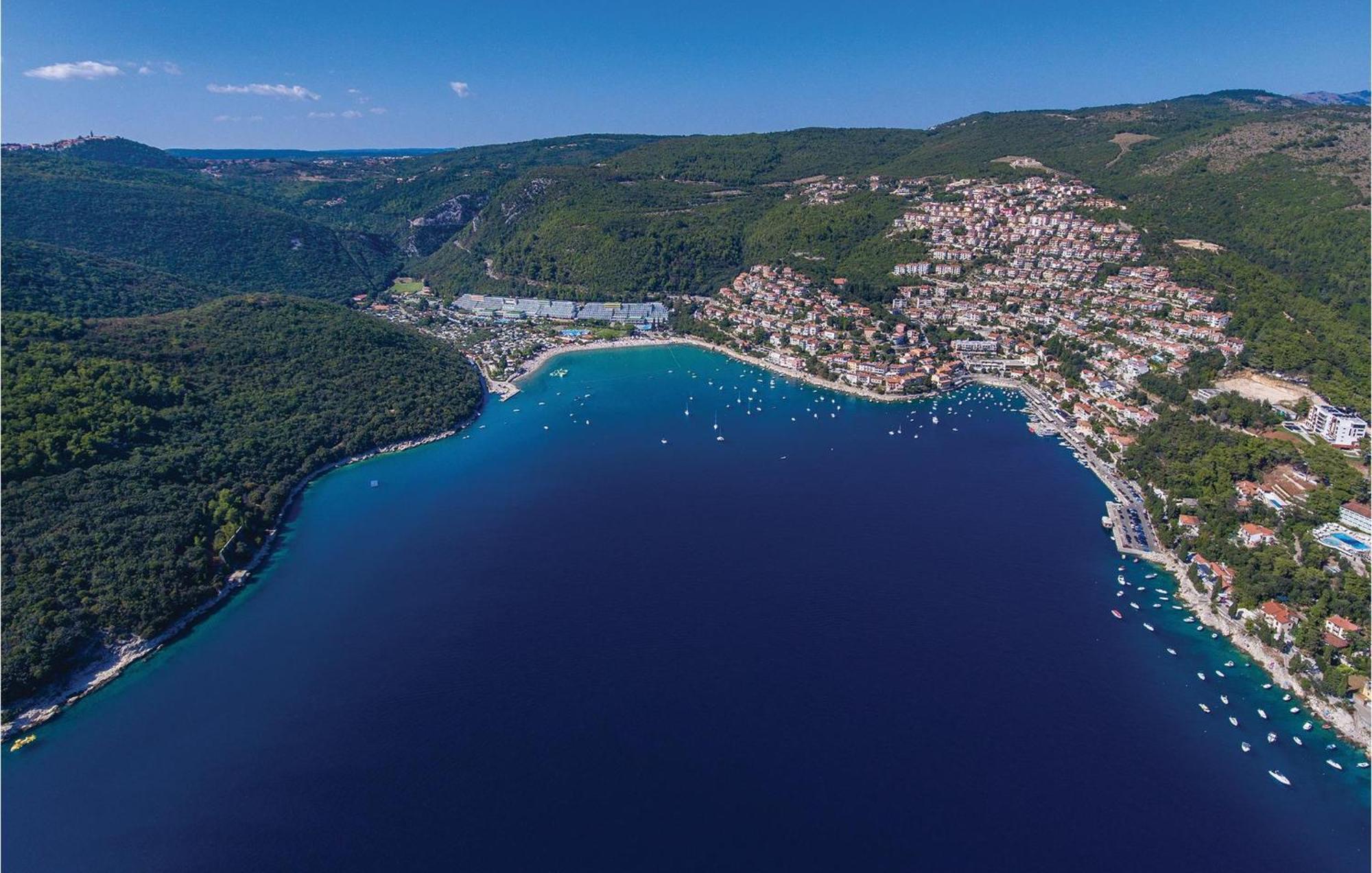 Awesome Apartment In Labin With Wifi Raša エクステリア 写真