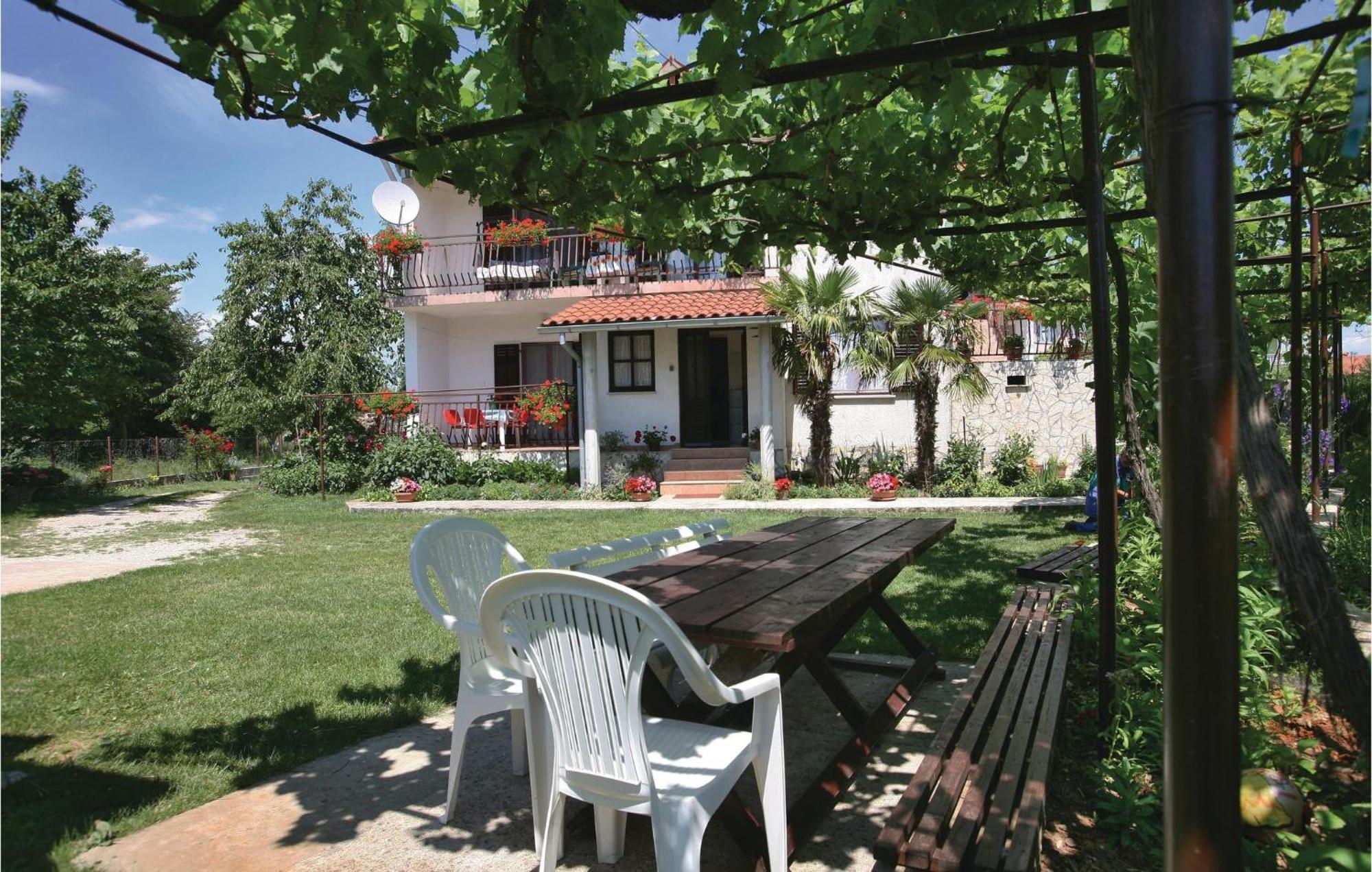 Awesome Apartment In Labin With Wifi Raša エクステリア 写真