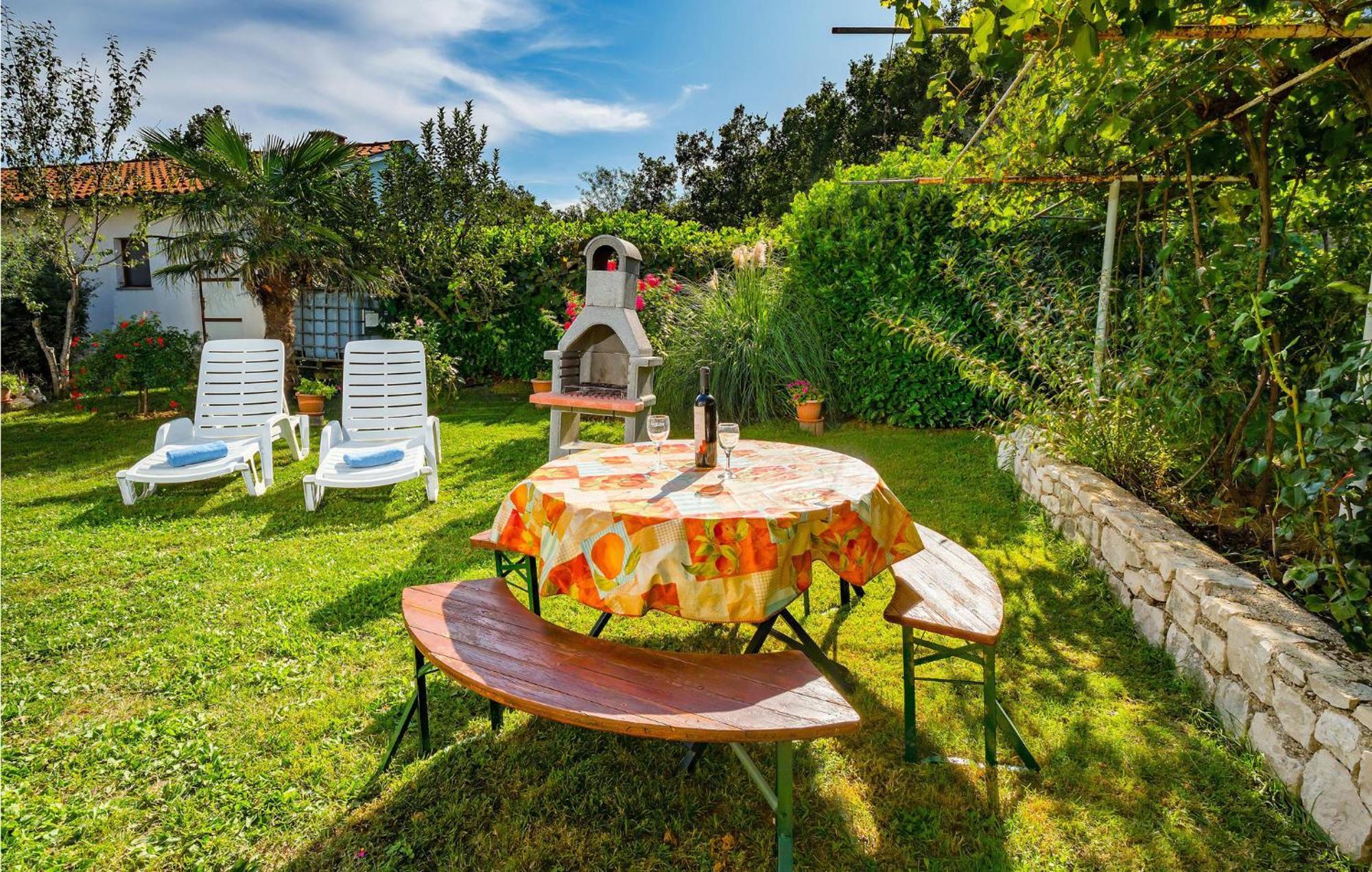 Awesome Apartment In Labin With Wifi Raša エクステリア 写真