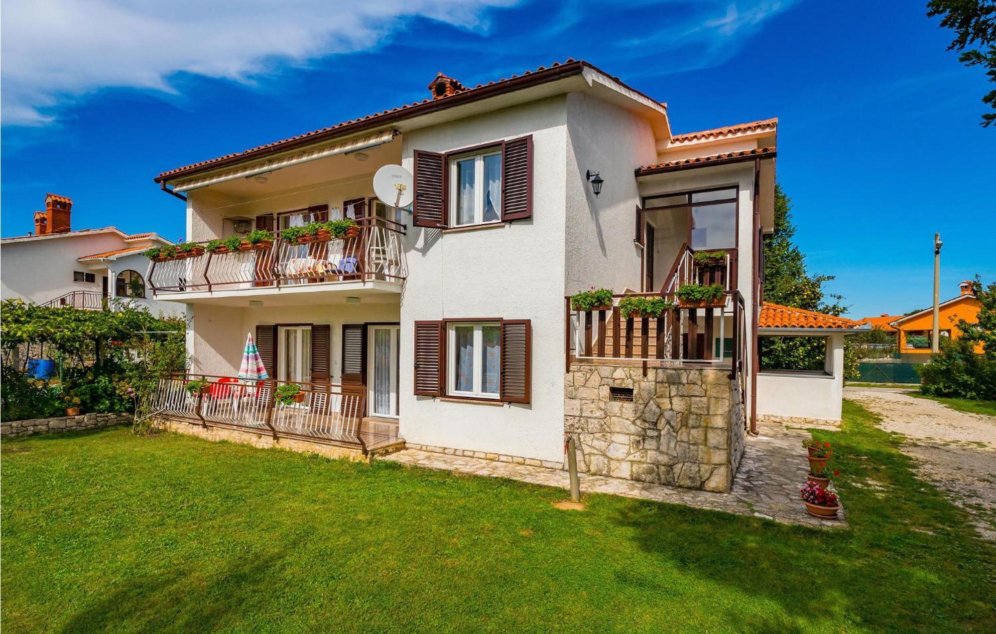 Awesome Apartment In Labin With Wifi Raša エクステリア 写真