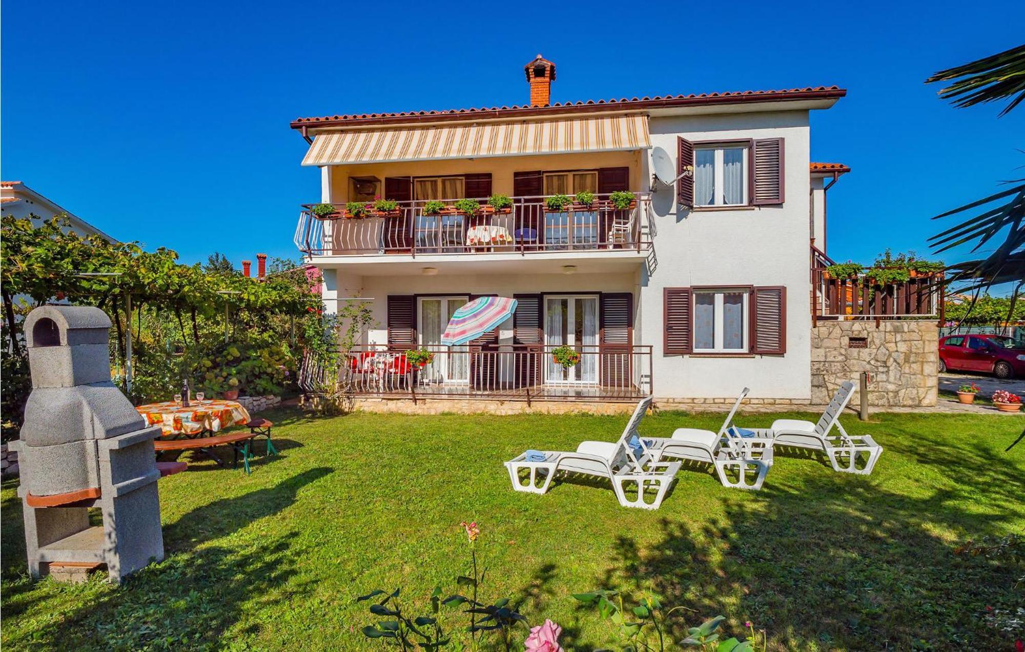 Awesome Apartment In Labin With Wifi Raša エクステリア 写真