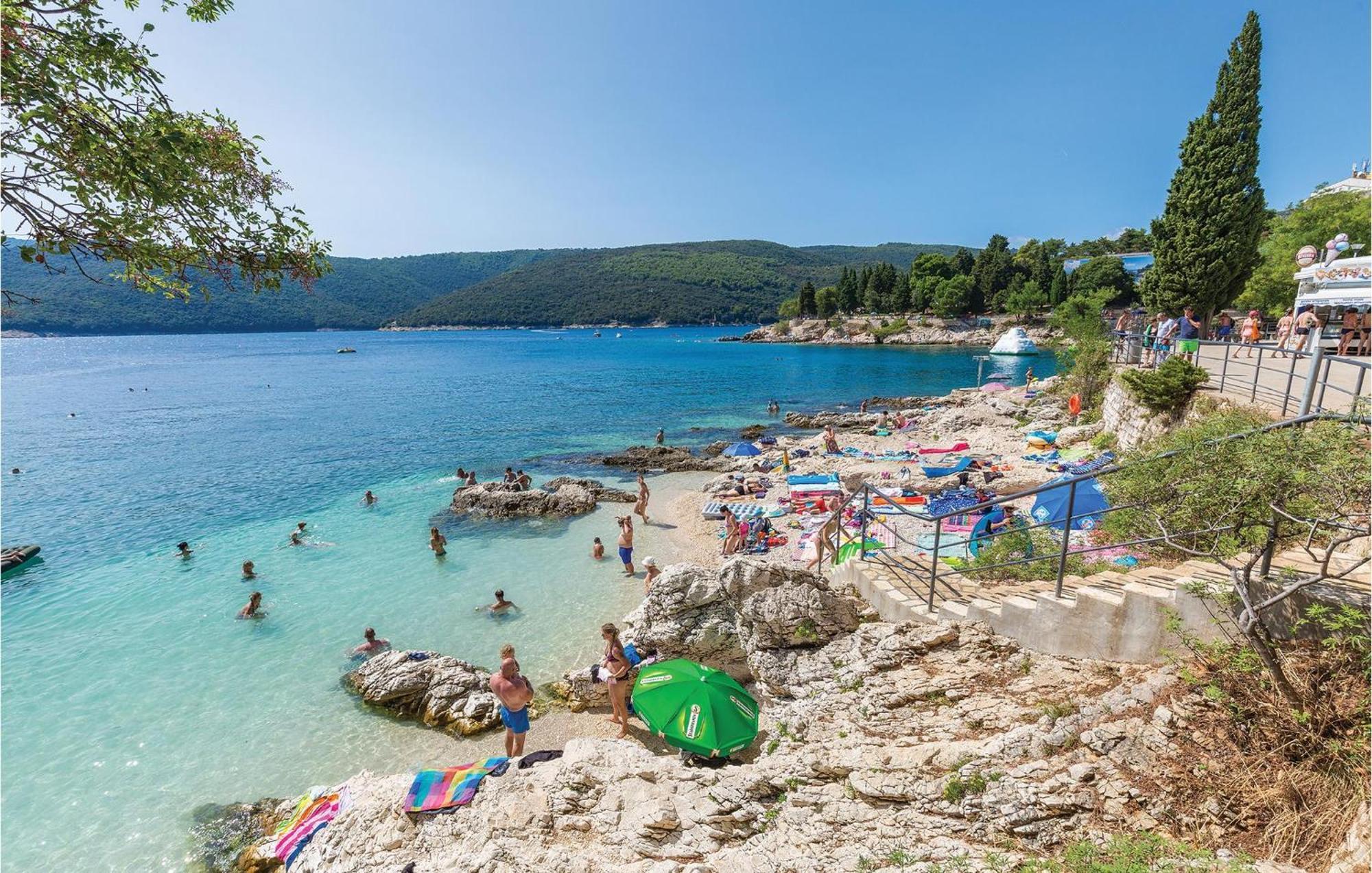 Awesome Apartment In Labin With Wifi Raša エクステリア 写真