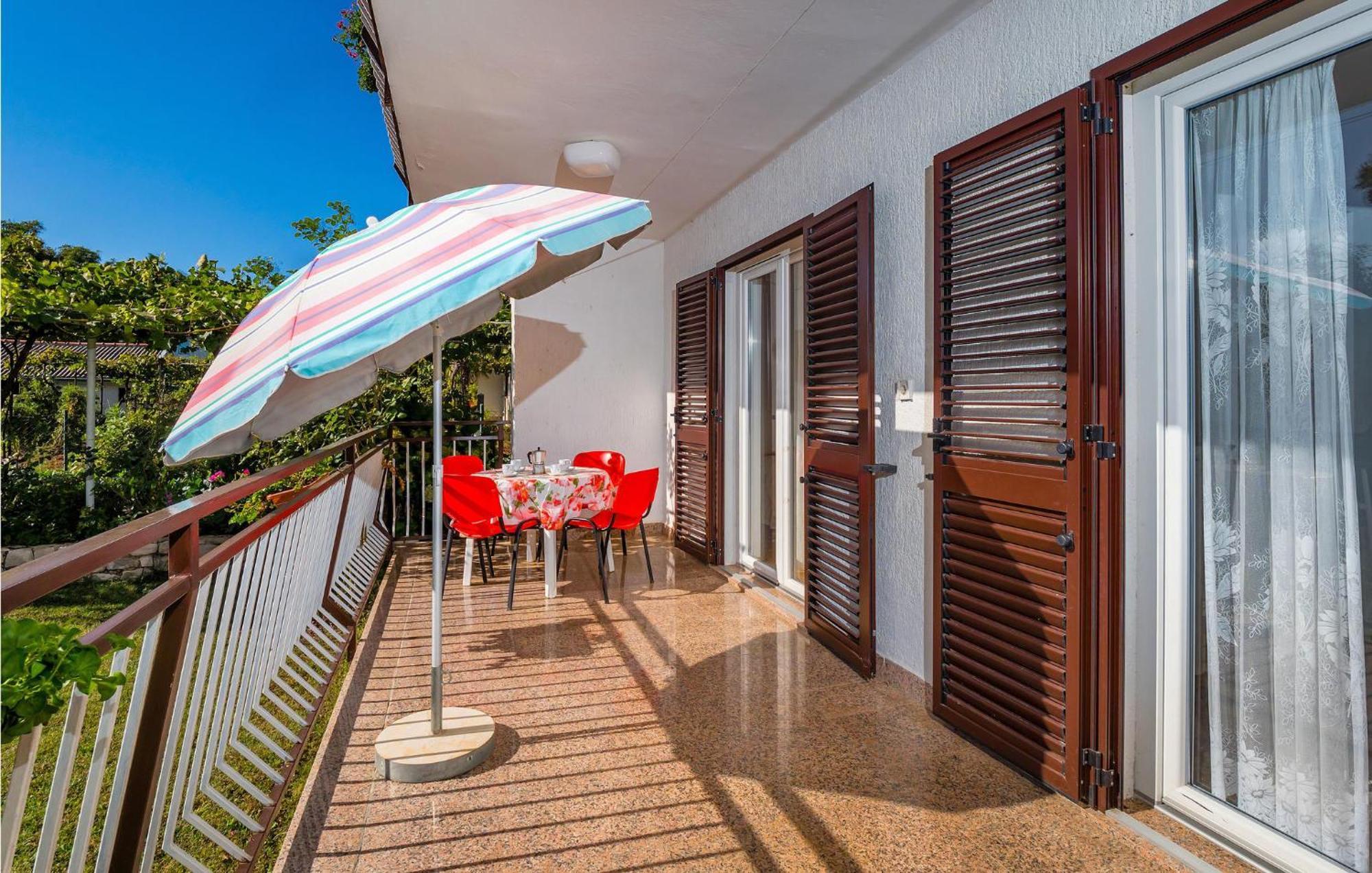 Awesome Apartment In Labin With Wifi Raša エクステリア 写真